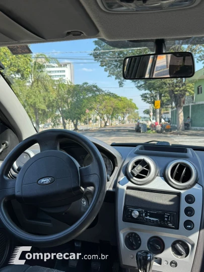 FIESTA 1.6 MPI Trend Sedan 8V