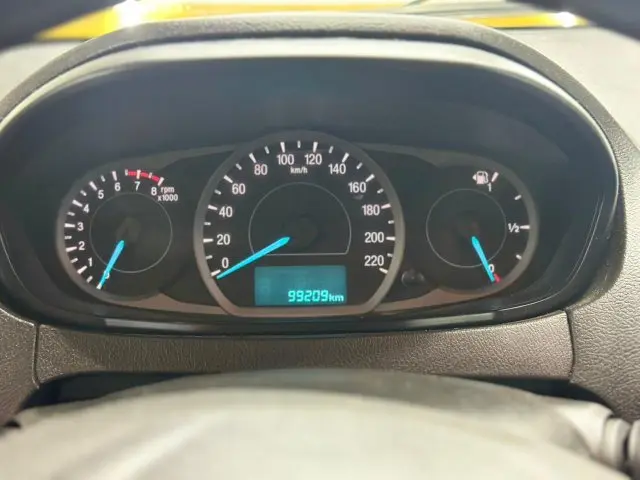 KA - 1.0 TI-VCT SE PLUS MANUAL