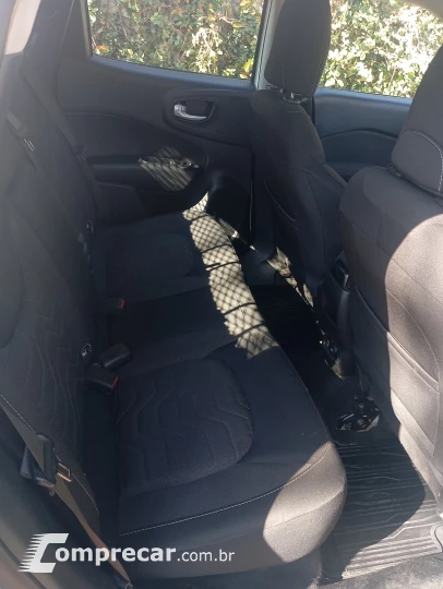 TORO 2.0 16V Turbo Freedom 4WD AT9