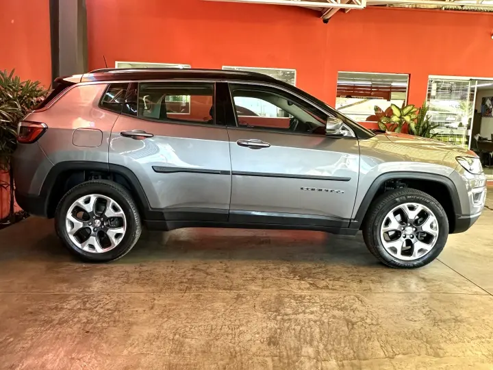 COMPASS 2.0 16V DIESEL LIMITED 4X4 AUTOMÁTICO