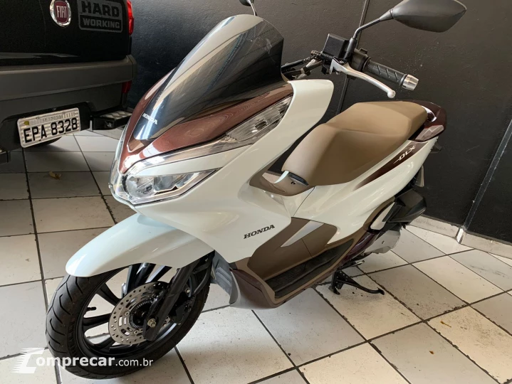PCX DLX 150