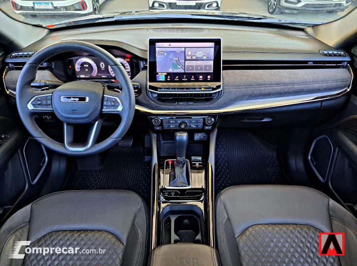 COMMANDER 1.3 T270 Turbo Overland