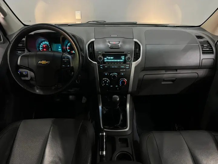 S10 Cabine Dupla S10 LT 2.4 4x2 (Cab Dupla) (Flex)