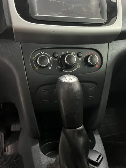 SANDERO Expression Flex 1.0 12V 5p