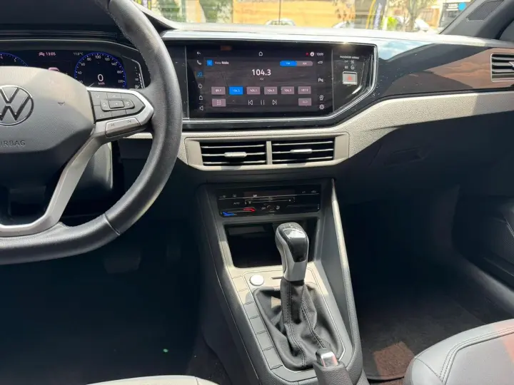 Nivus 1.0 200 Tsi Total Flex Highline Automático