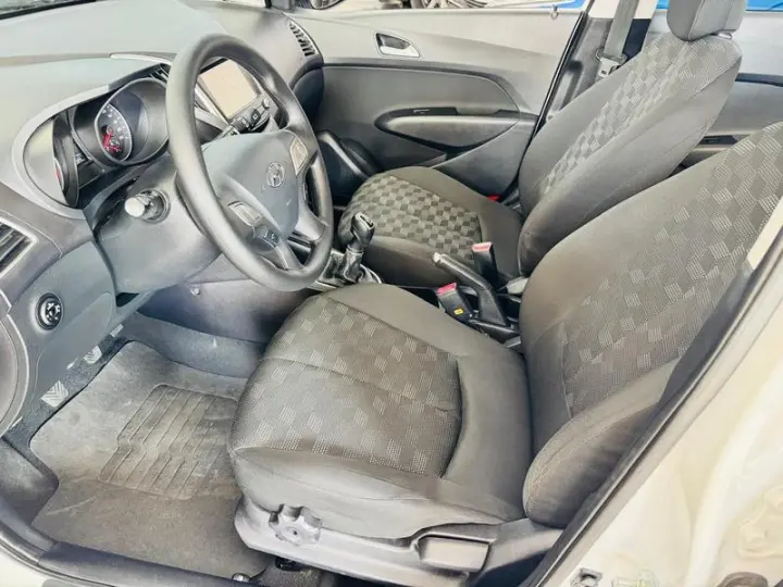 HB20 1.6 COMFORT PLUS 16V FLEX 4P MANUAL