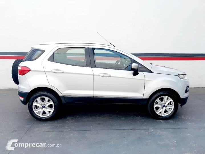 EcoSport TITANIUM 1.6 16V Flex 5p
