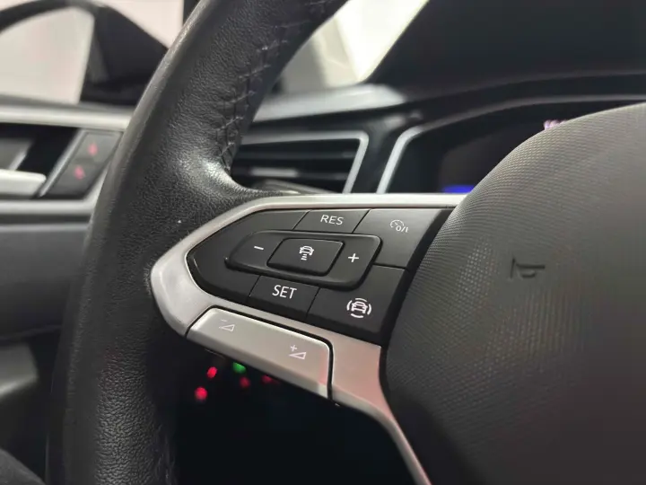 NIVUS 1.0 200 TSI TOTAL FLEX COMFORTLINE AUTOMÁTICO