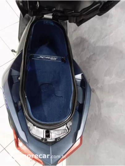 XMAX ABS - Scooter