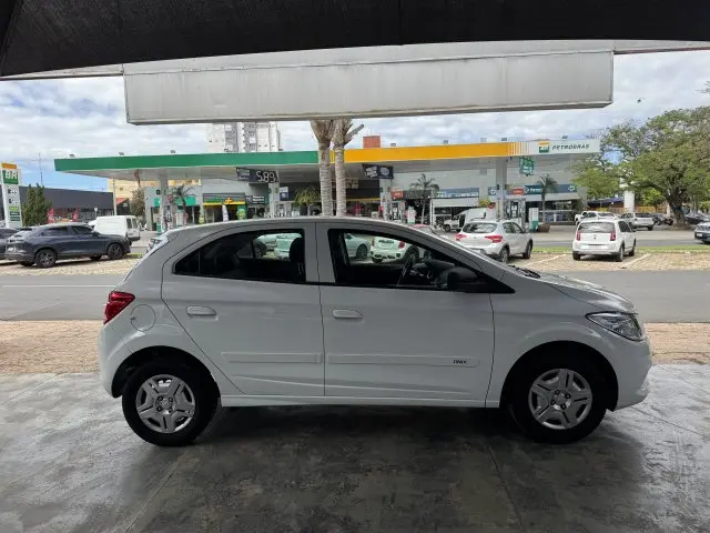 ONIX - 1.0 MPFI LT 8V 4P MANUAL