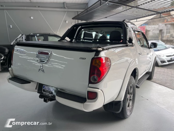 L200 Triton HPE 3.2 CD TB Int.Diesel Aut