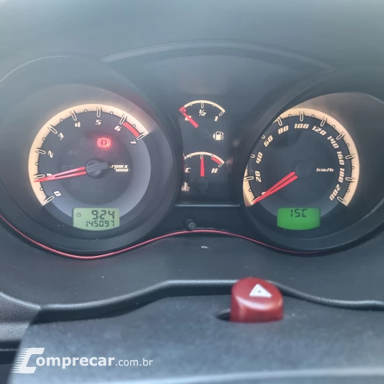 FIESTA 1.6 MPI Class Hatch 8V