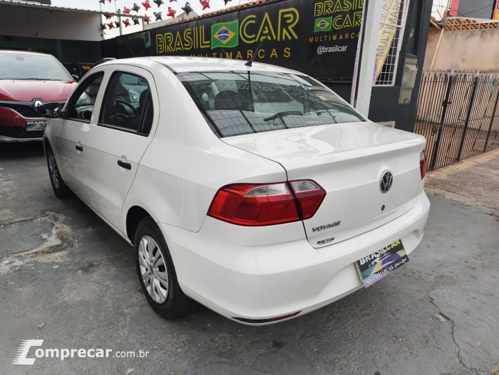 VOYAGE 1.0 MI TRENDLINE 8V FLEX 4P MANUAL