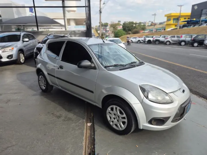 Ka 1.0 8V/1.0 8V ST Flex 3p