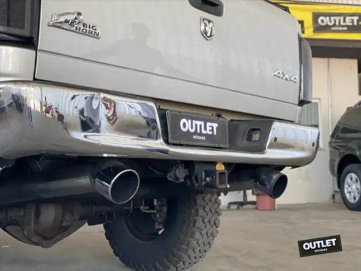 RAM 5.9 2500 SLT 4X4 CD I6 24V TURBO DIESEL 4P AU