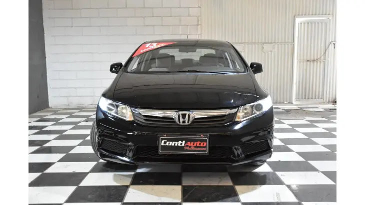 CIVIC - 1.8 LXS 16V 4P AUTOMÁTICO