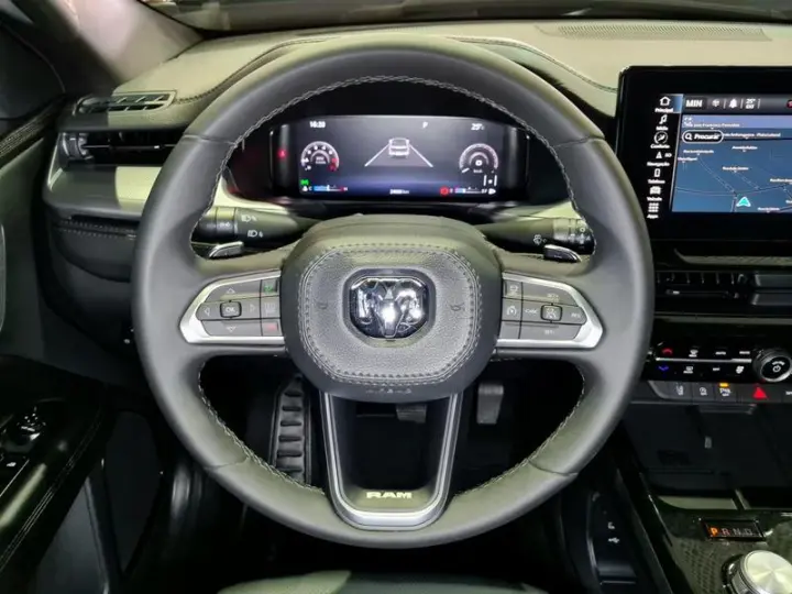 RAMPAGE REBEL HURR 4 2.0 TB CD 4X4 AUT.