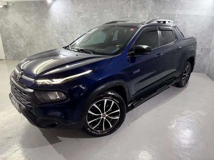 TORO 2.0 16V Turbo Ultra 4WD