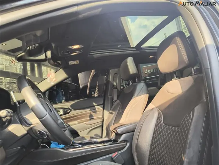 COMMANDER 1.3 T270 Turbo Overland