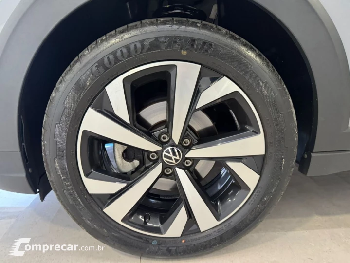 Nivus 1.0 4P FLEX 200 TSI HIGHLINE TURBO AUTOMÁTICO