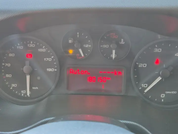 Daily 35-150 CABINE SIMPLES DIESEL