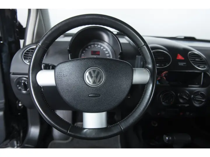 NEW BEETLE 2.0 MI 8V GASOLINA 2P TIPTRONIC