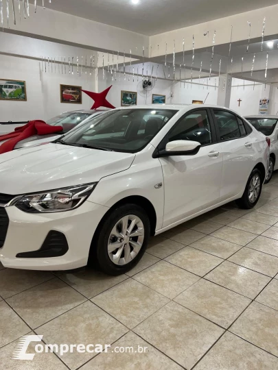 ONIX 1.0 Turbo Plus LT