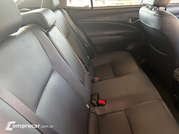 YARIS 1.5 16V Sedan XLS