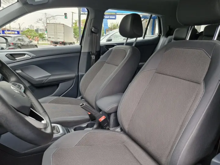 T-CROSS 1.0 200 TSI TOTAL FLEX AUTOMÁTICO