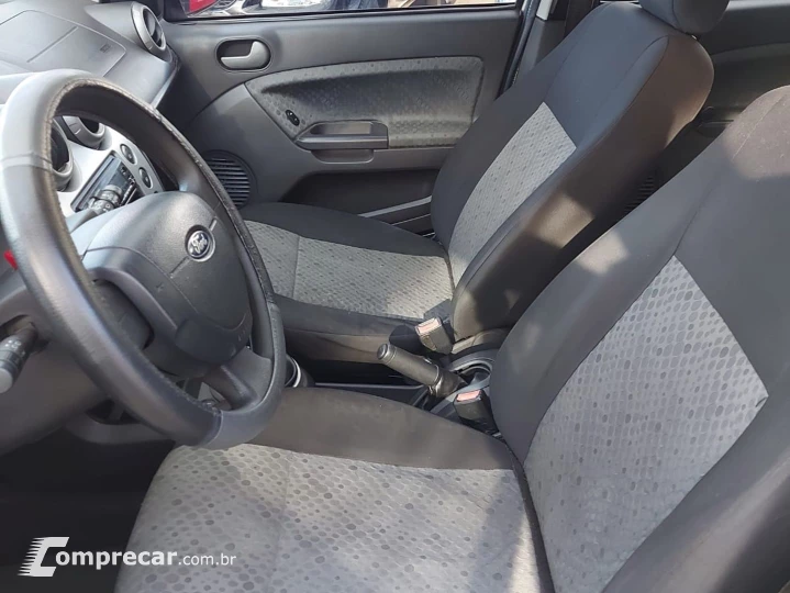 Fiesta 1.6 Rocam Hatch 8V Flex 4P Manual