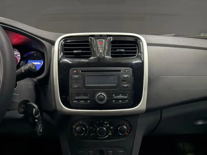 SANDERO 1.0 EXPRESSION 16V FLEX 4P MANUAL