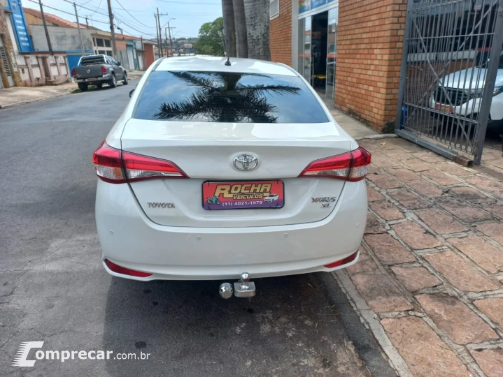 YARIS 1.5 16V Sedan XL