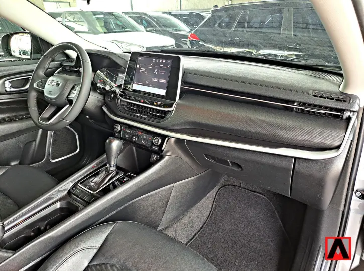 COMPASS 1.3 T270 Turbo Sport