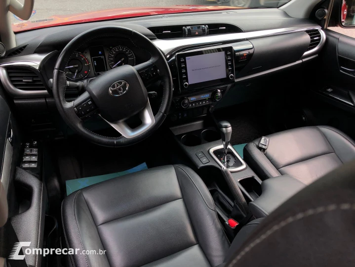 Hilux 2.8 D-4D Turbo Diesel Cd Srv 4X4 Automático