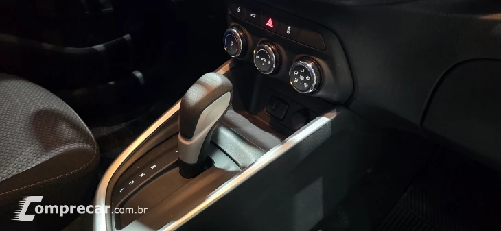 ONIX 1.0 Turbo Plus LT