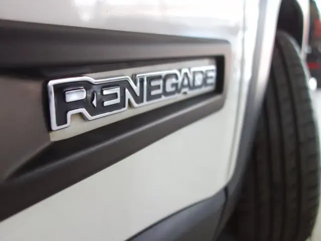 RENEGADE - 1.8 16V 4P AUTOMATICO