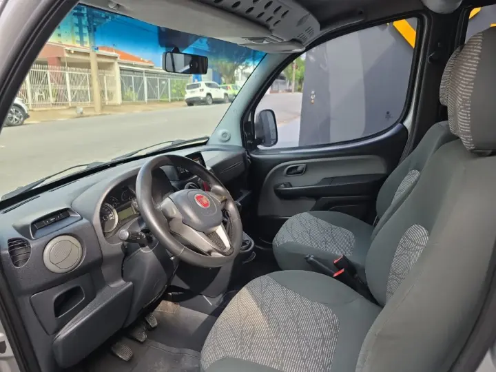 Doblo ESSENCE 1.8 Flex 16V 5p