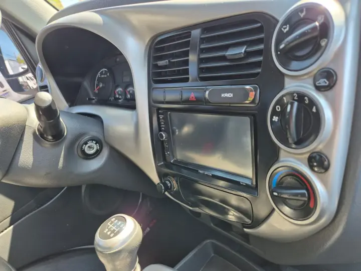 Bongo 2.5 K-2500 CABINE SIMPLES