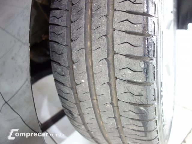 VOYAGE - 1.6 MSI TOTAL COMFORTLINE 4P MANUAL