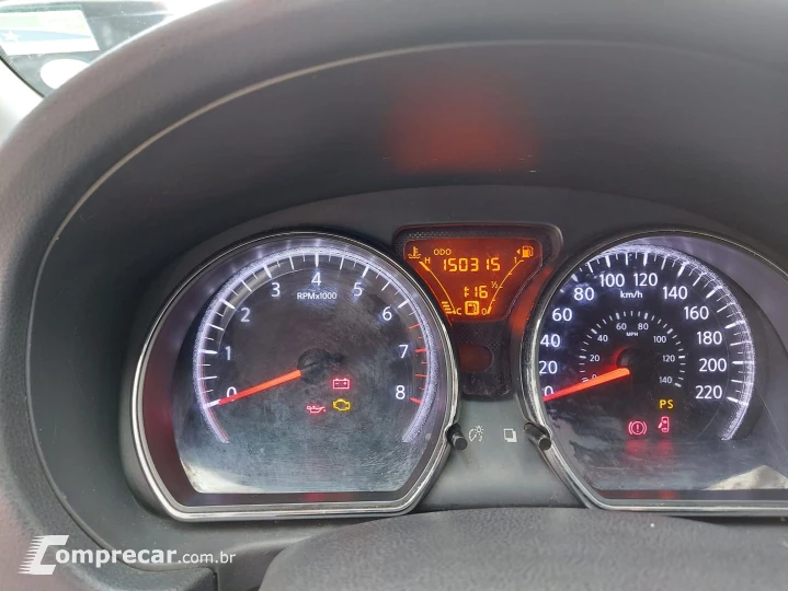 Versa 1.6 16V Flex Sv 4P Manual