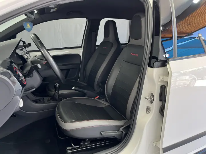 UP 1.0 TSI Pepper 12V