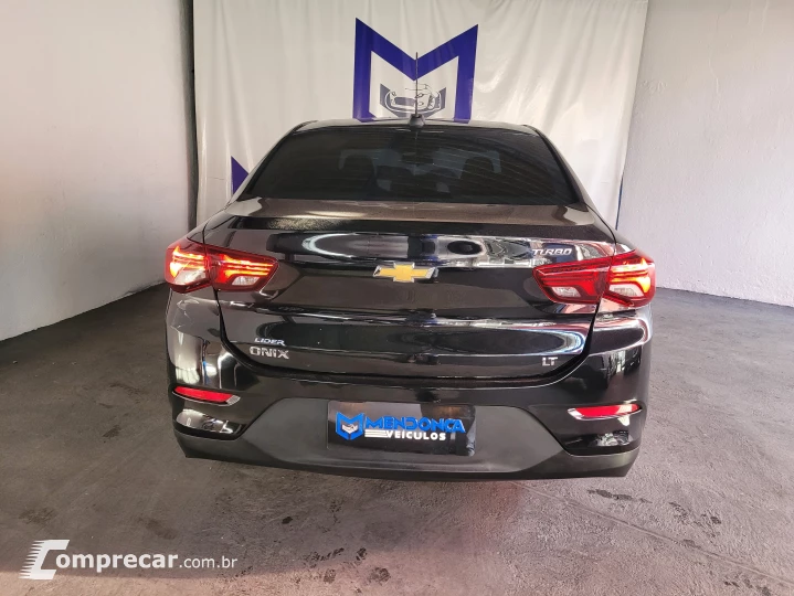 ONIX 1.0 Turbo Plus LT