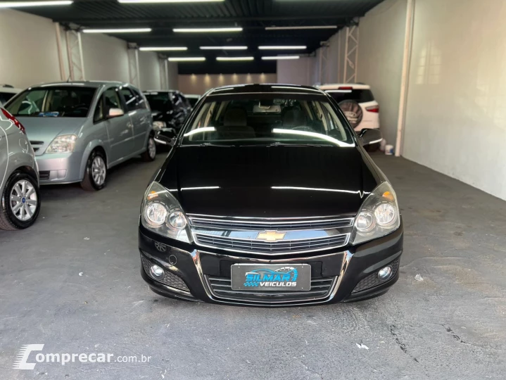 VECTRA 2.0 MPFI GT Hatch 8V