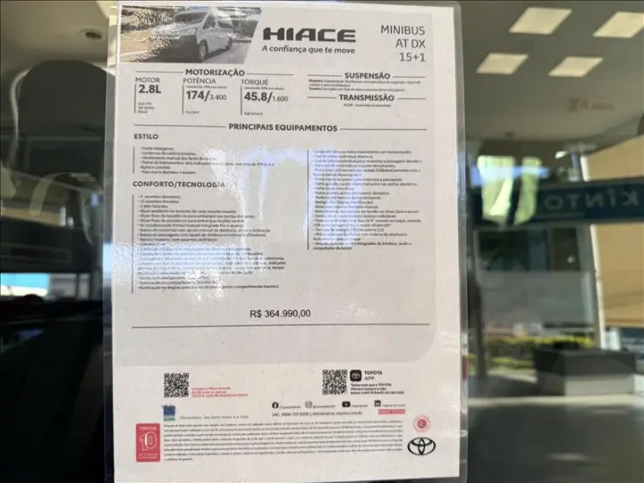 HIACE 2.8 D-4d Turbo Minibus 15+1 DX