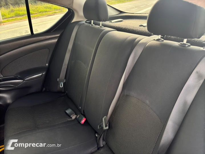 Versa 1.6 16V SL (Flex)