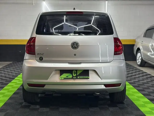 FOX - 1.0 MI 8V 4P MANUAL