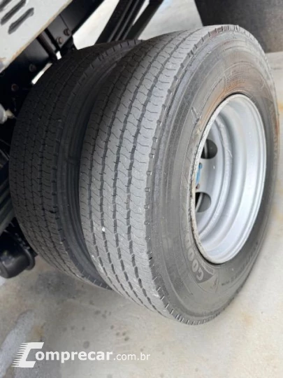 Accelo 1016 2p (diesel) (E5)