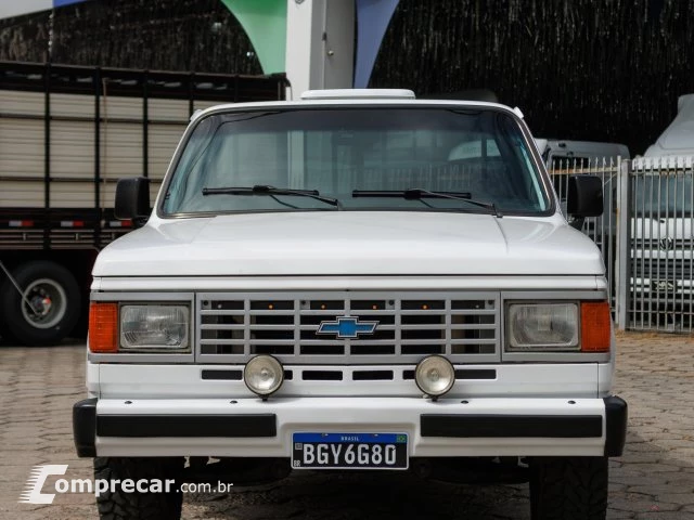 D20 - 4.0 CUSTOM DE LUXE CS 8V TURBO 2P MANUAL