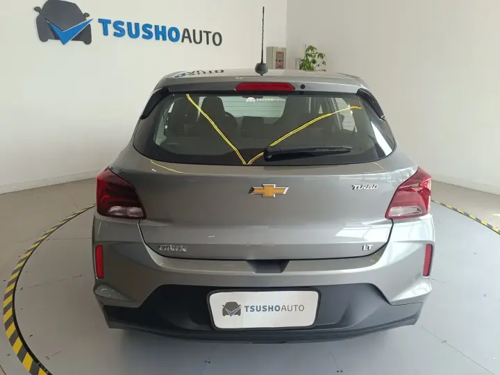 ONIX 1.0 TURBO LT AUTOMÁTICO