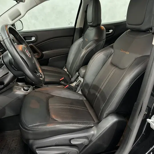 Toro Volcano 2.0 16V 4x4 TB Diesel Aut.